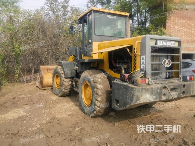 驾驶室操作台（整机外观及大件）