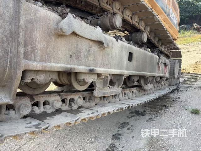 单侧履带整体（整机外观）