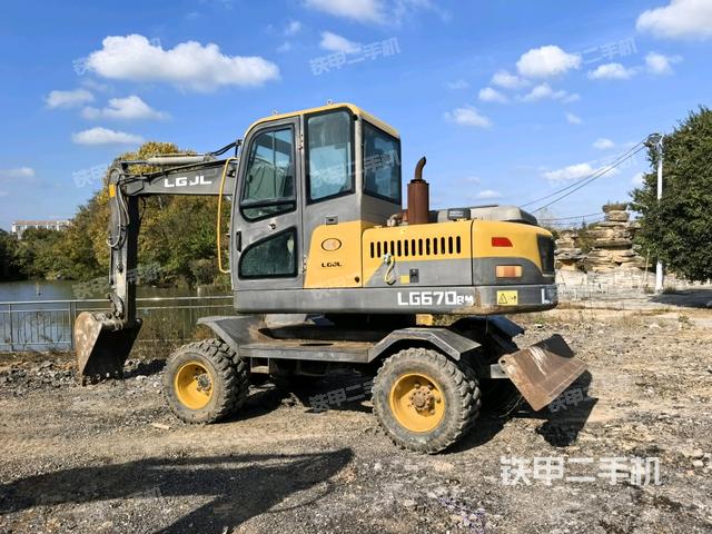 临工金利LG670BM挖掘机