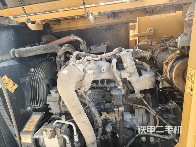 发动机整体俯视（整机外观）