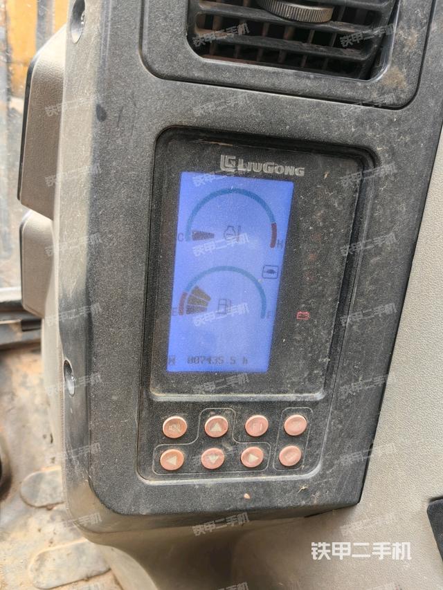 显示屏 （驾驶室部分）