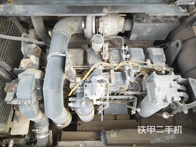 发动机整体俯视（整机外观）