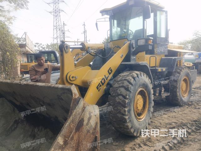 山东临工L933装载机