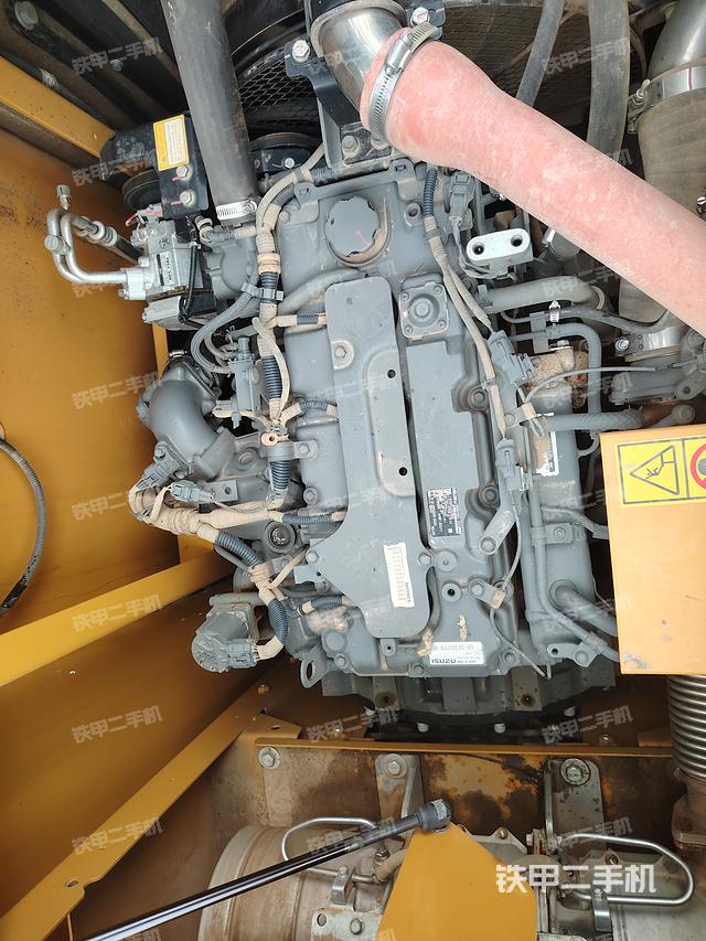 發(fā)動機整體俯視（整機外觀）