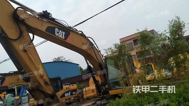 卡特彼勒320D進口挖掘機