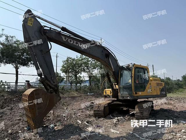 沃爾沃EC210BLC挖掘機