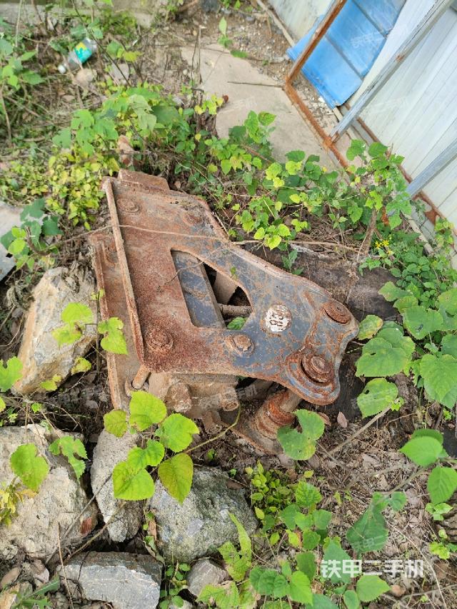 未知品牌Φ75三角型破碎锤