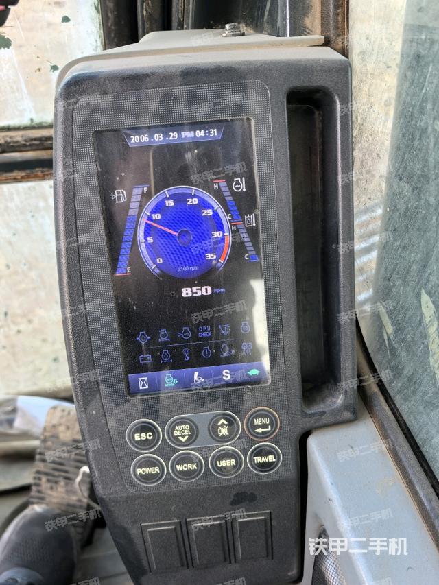 显示屏 （驾驶室部分）