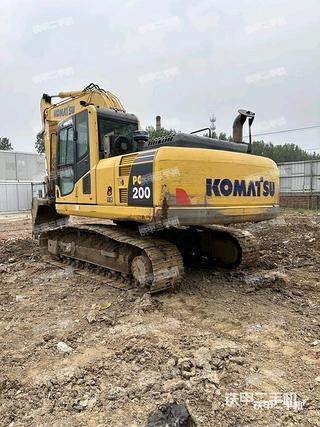 小松PC200-8M0挖掘机
