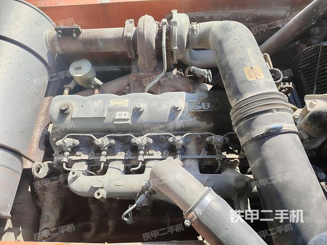 發(fā)動(dòng)機(jī)整體俯視（整機(jī)外觀）