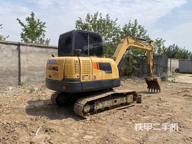 整机右后45°（整机外观）