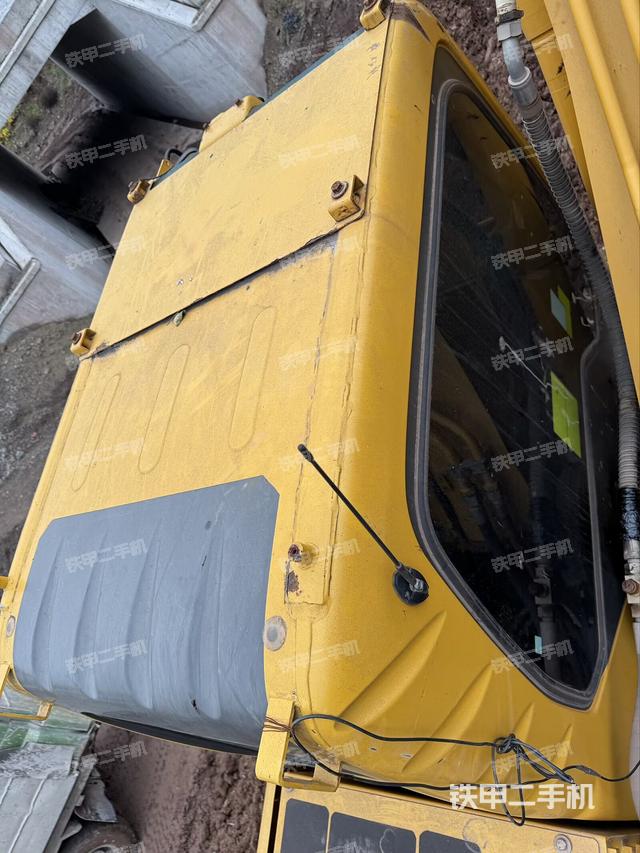 驾驶室顶部俯视（上车部件）