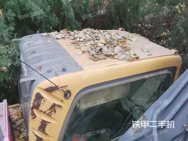 駕駛室頂部（整機(jī)外觀）