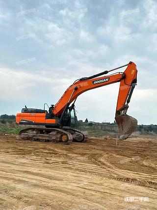 斗山DX500LC-9C挖掘机