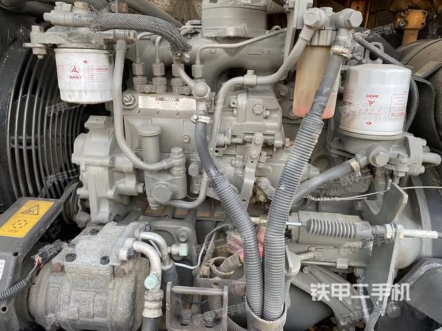 發(fā)動機整體俯視（整機外觀）