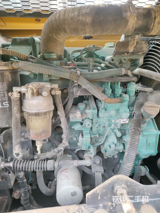 发动机整体俯视（整机外观）