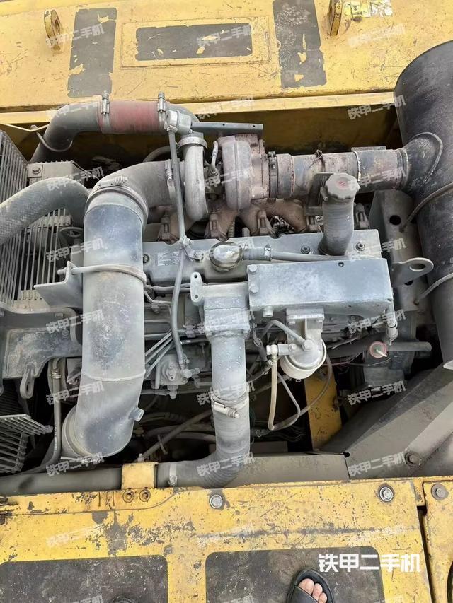 发动机整体俯视（整机外观）