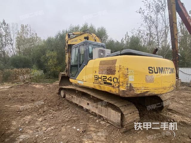 住友SH220LC-5挖掘機(jī)