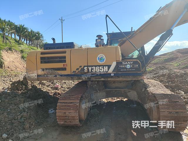 整机右后45°（整机外观）