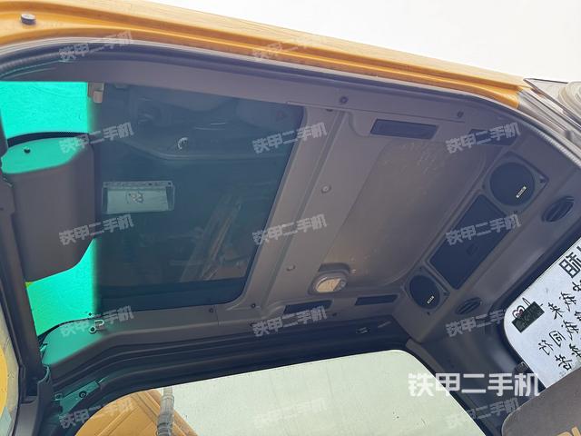 顶棚整体（驾驶室部分）