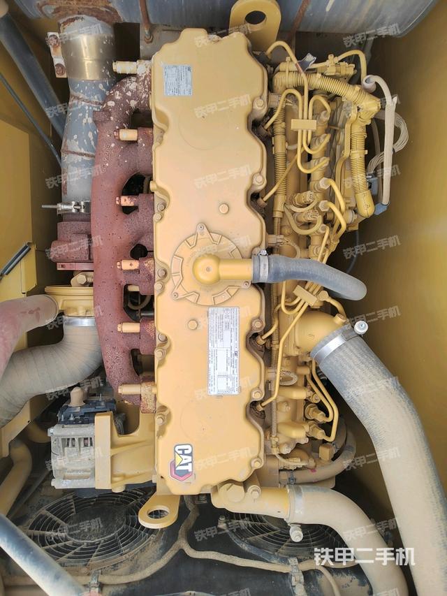 發(fā)動(dòng)機(jī)整體俯視（整機(jī)外觀）