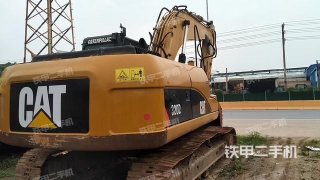 整機右后45°（整機外觀）