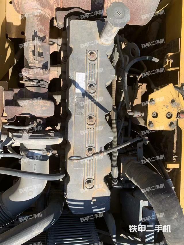 發(fā)動機(jī)整體俯視（整機(jī)外觀）