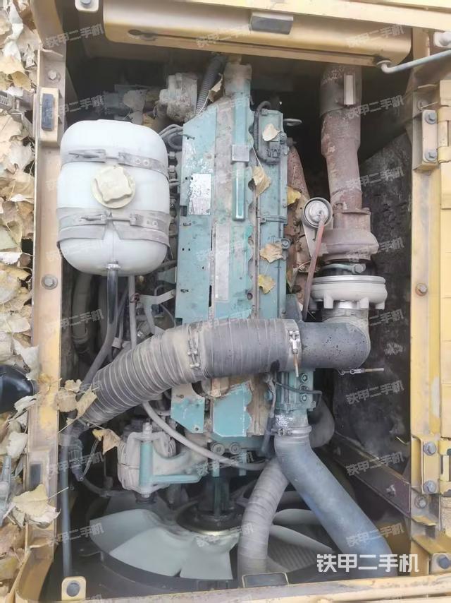 發(fā)動機(jī)整體俯視（整機(jī)外觀）