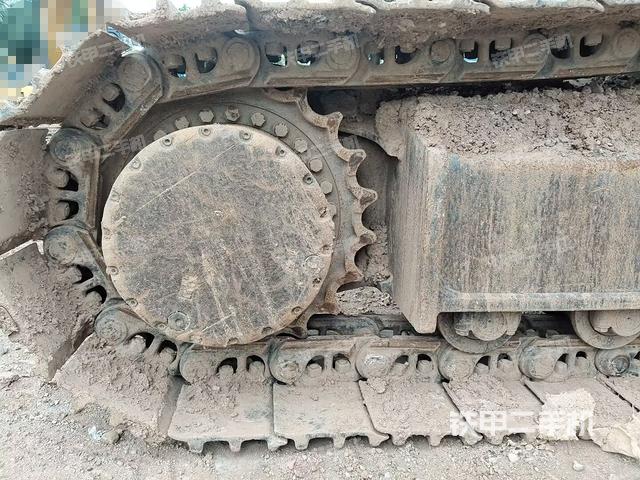 单侧履带整体（整机外观）