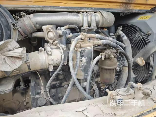 發(fā)動(dòng)機(jī)整體俯視（整機(jī)外觀）