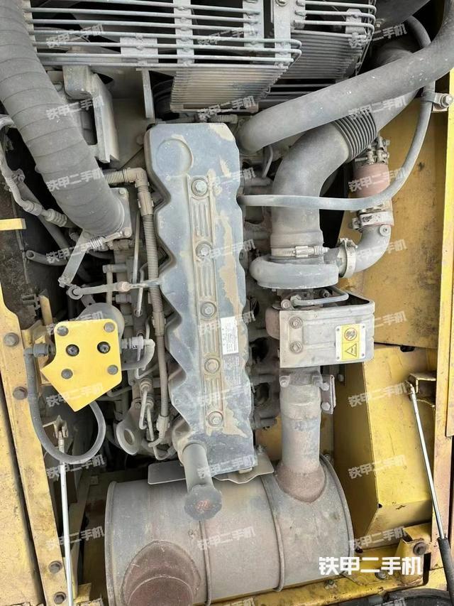 发动机整体俯视（整机外观）