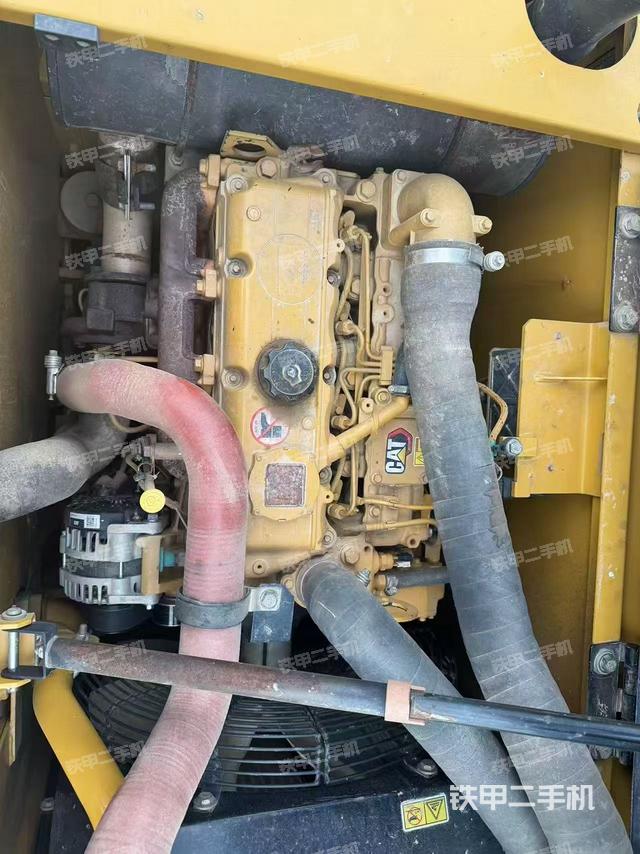 发动机整体俯视（整机外观）