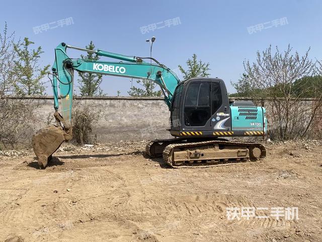 神鋼SK130-8挖掘機