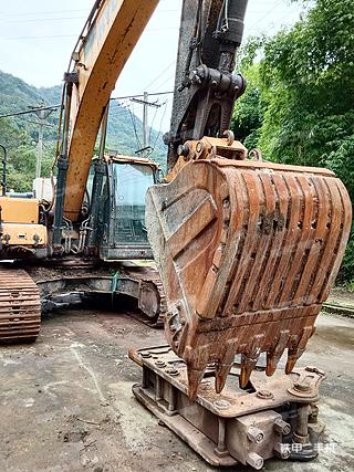 現(xiàn)代R225LVS挖掘機(jī)