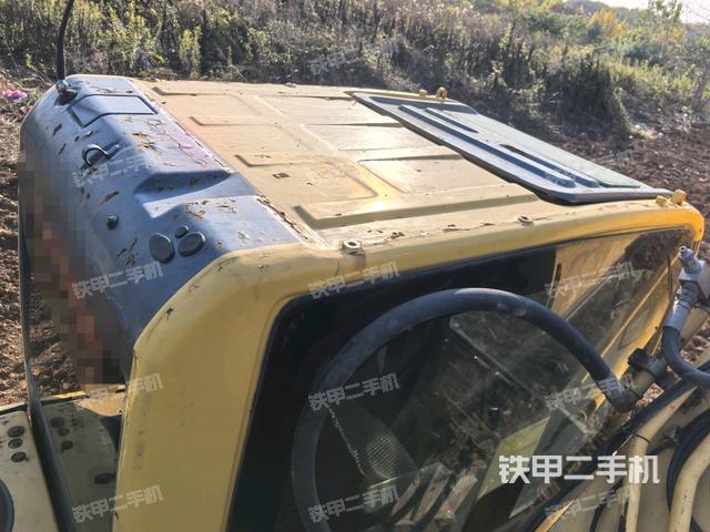 驾驶室顶部俯视（上车部件）