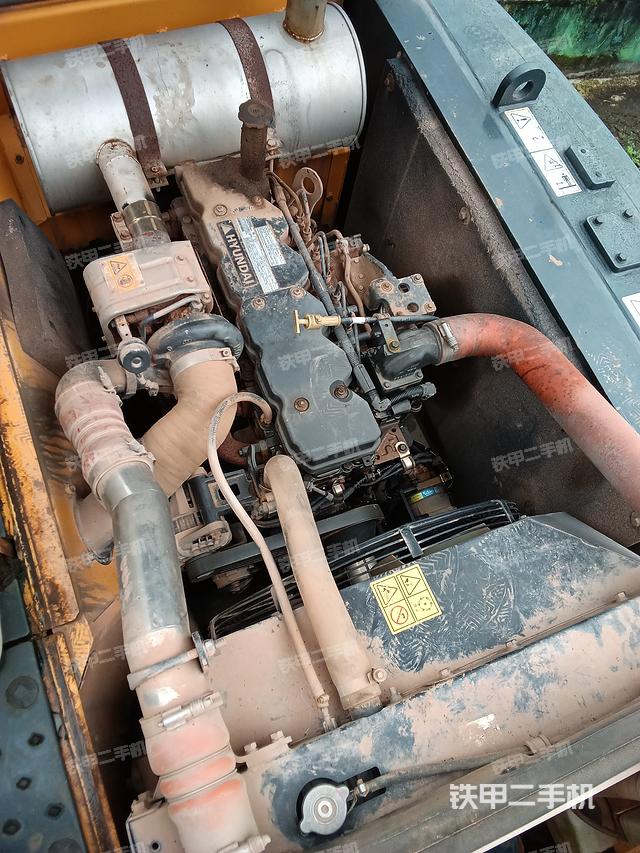 发动机整体俯视（整机外观）