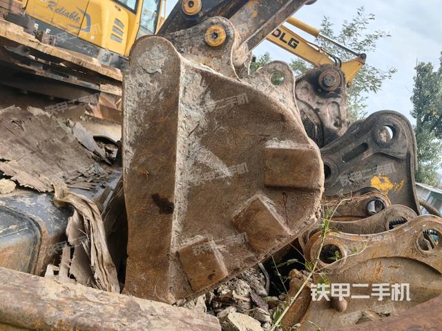 铲斗45度（工作和回转装置）