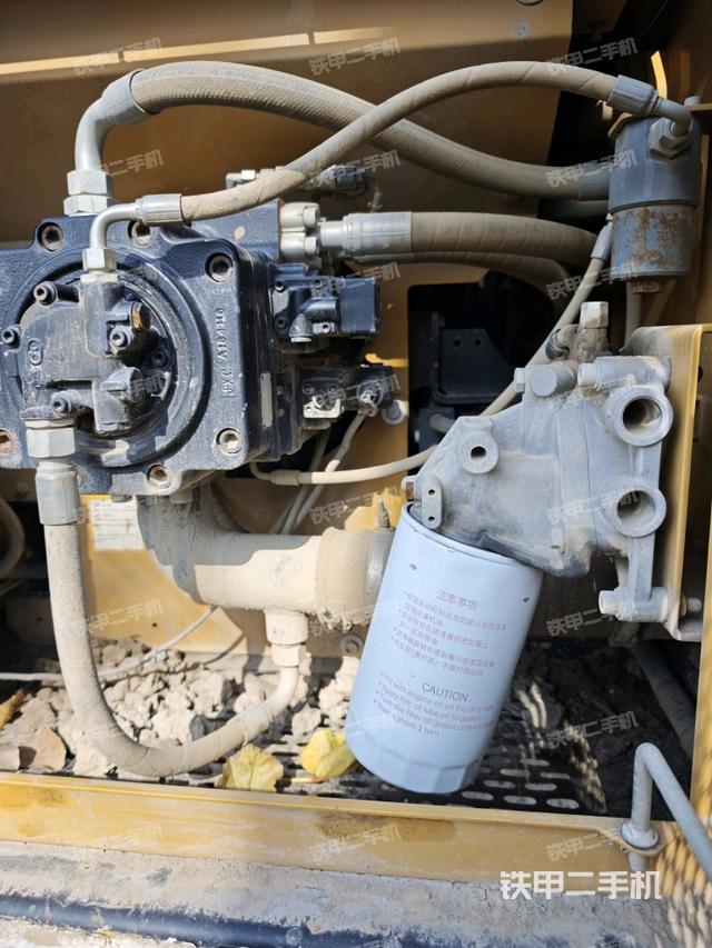 液压泵斜45 左（大件舱室）