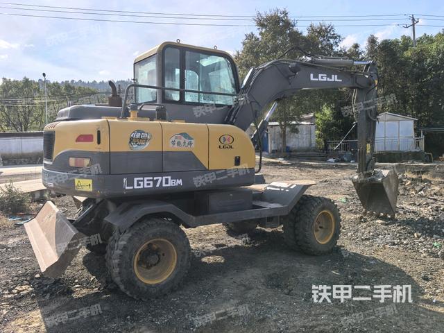 整机右后45°（整机外观）