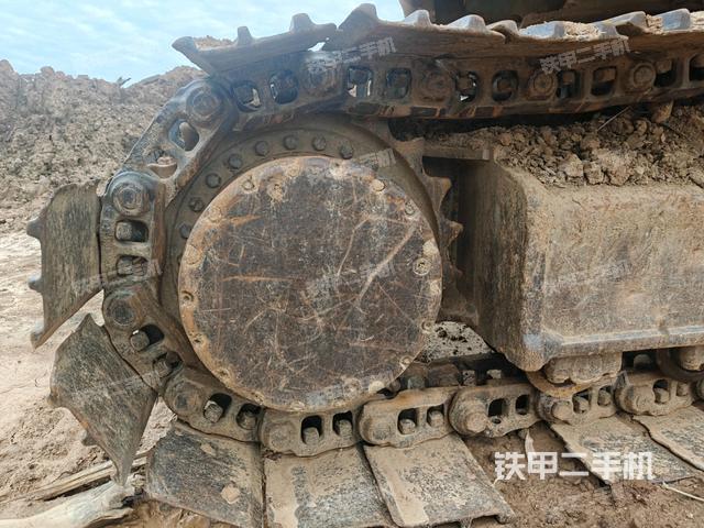 右侧行走马达盖板（行走机构）