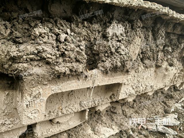 右側(cè)履帶整體（行走機(jī)構(gòu)）