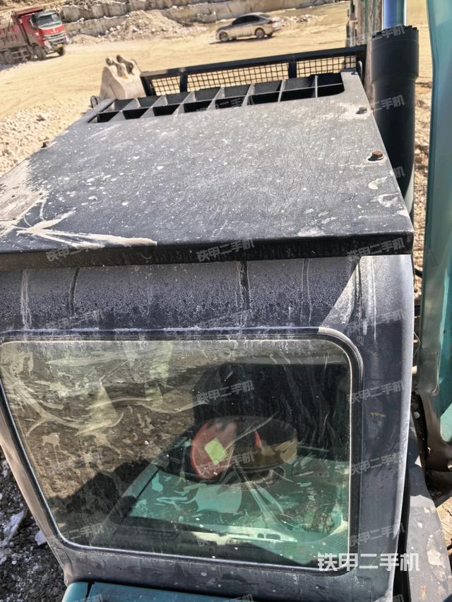 驾驶室顶部俯视（上车部件）