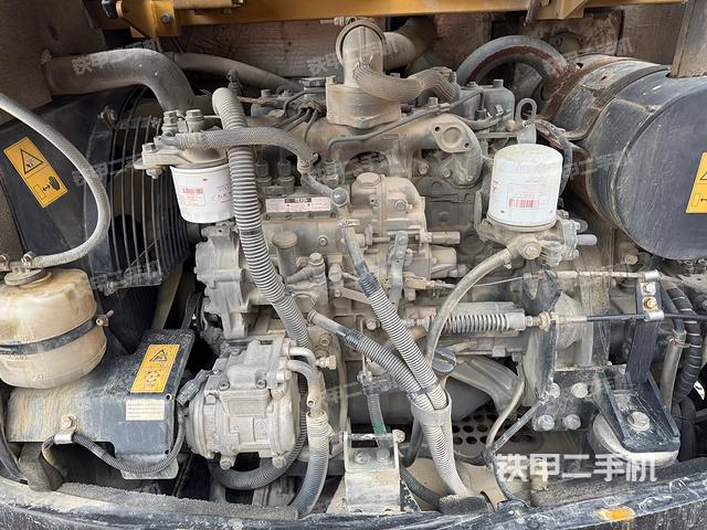 发动机整体俯视（整机外观）