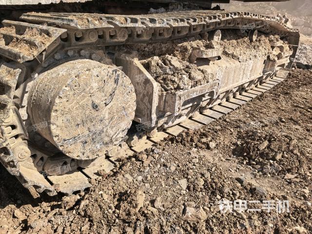 左侧履带整体 （行走机构）