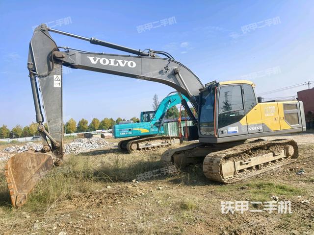 沃尔沃EC200EAG挖掘机