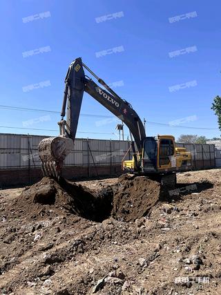 沃尔沃EC210BLC挖掘机