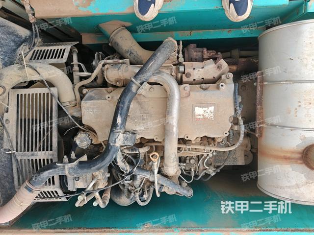 发动机室（上车部件）