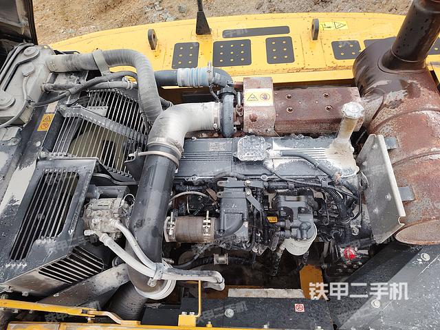 发动机整体俯视（整机外观）