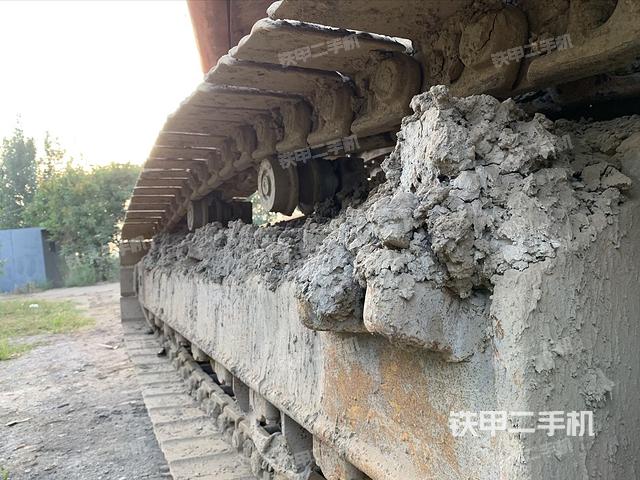 单侧履带整体（整机外观）