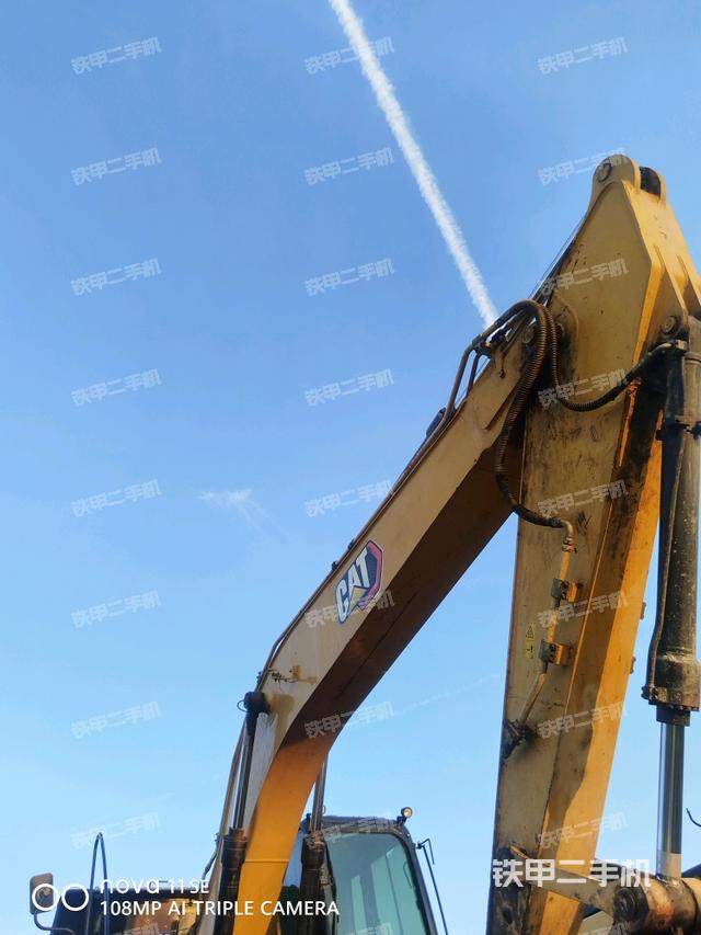 小臂整體左后（工作和回轉(zhuǎn)裝置）